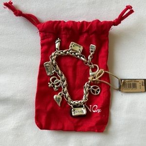 Charm bracelet
